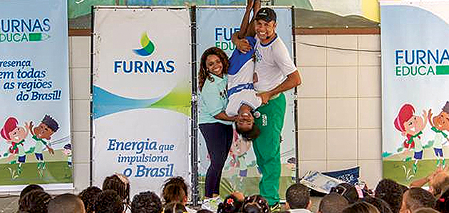 Escolas de Lauro de Freitas recebem programa de Furnas